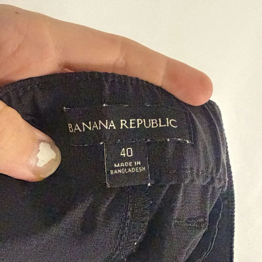 Banana Republic Tech Shorts Men's 40 Black Flat Front 9.5